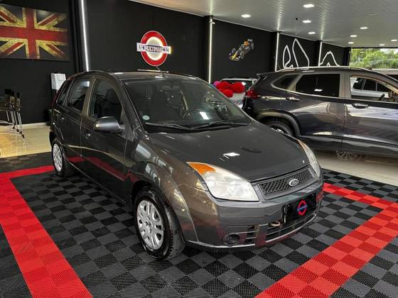 FORD FIESTA 1.6 MPI CLASS HATCH 8V FLEX 4P MANUAL